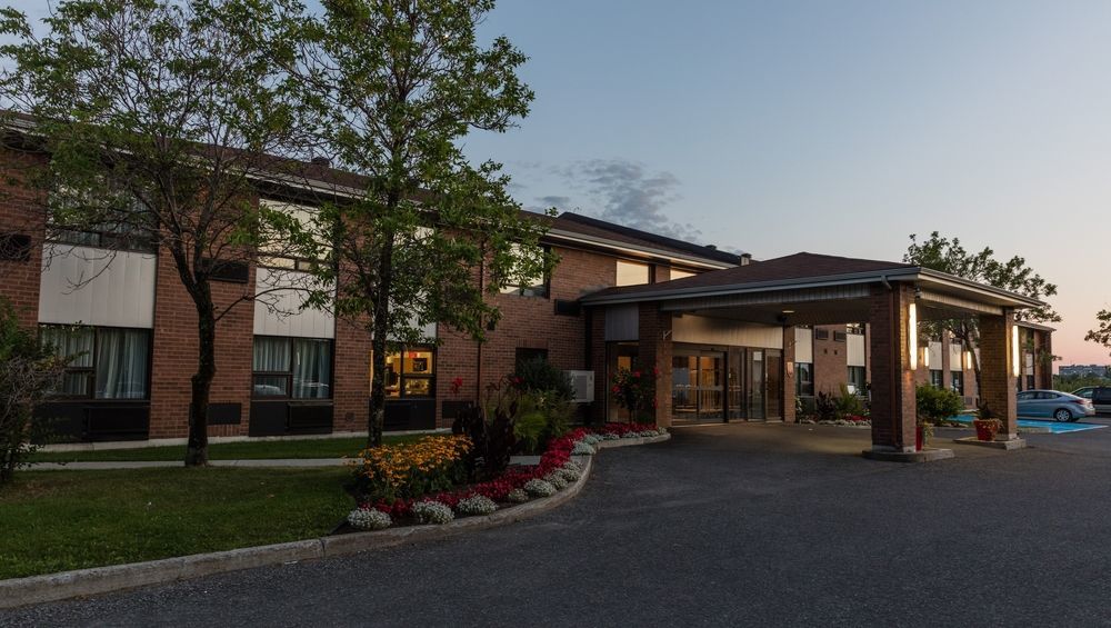 Hotel Ambassadeur Et Suites Québec Exterior foto